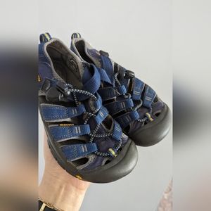 Toddler Keen Sandals 12T
